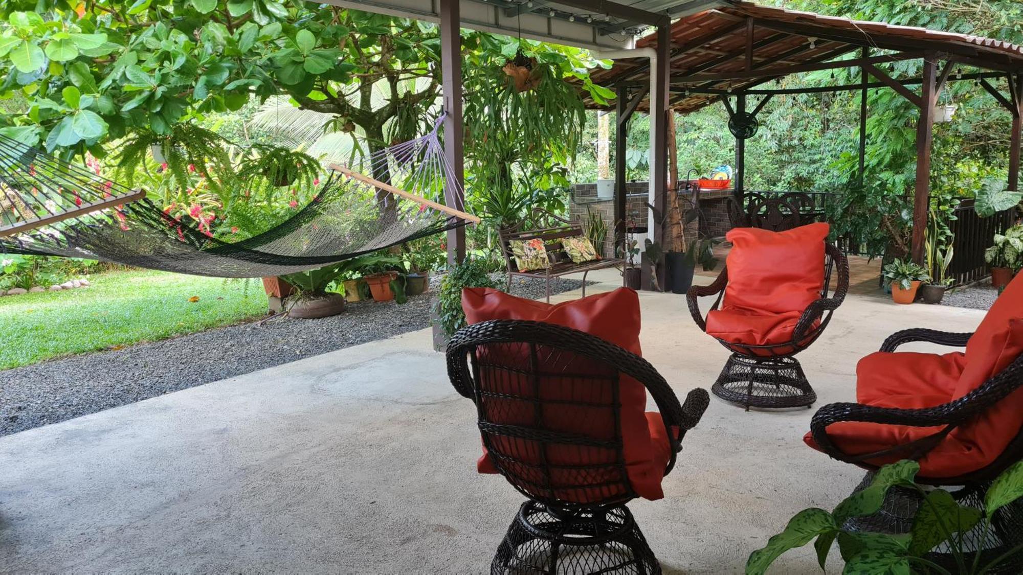 Casa Arboleda-Full House By The River And Forest And Gardens San Francisco  외부 사진